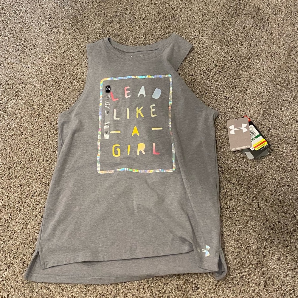 Under armor tank top, new with tags, youth large